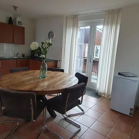 דירה Uniekappart