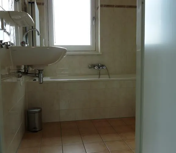 アパート Uniekappart